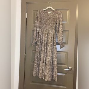 Vestique floral maxi dress